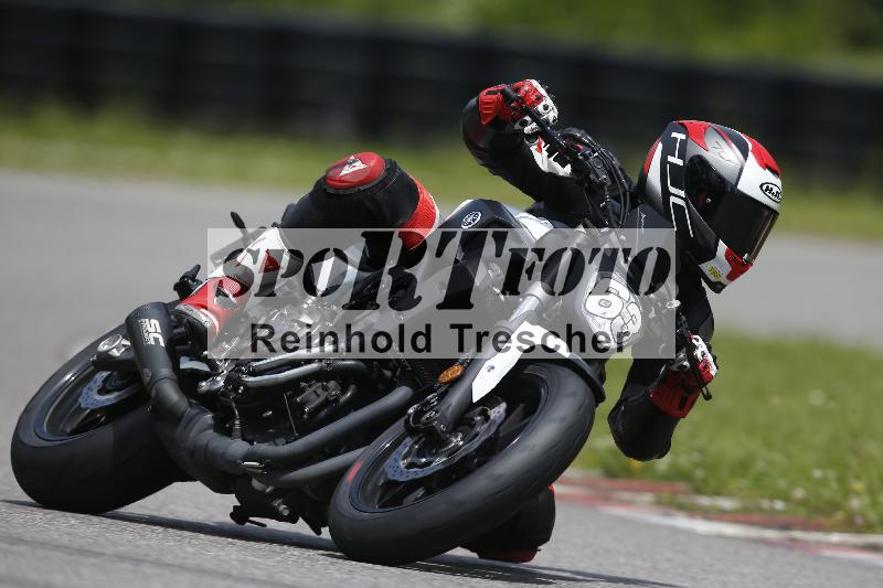 /Archiv-2024/29 12.06.2024 MOTO.CH Track Day ADR/Gruppe gelb/63